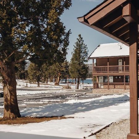 Vintage Lakeside Inn Big Bear Lake Bagian luar foto